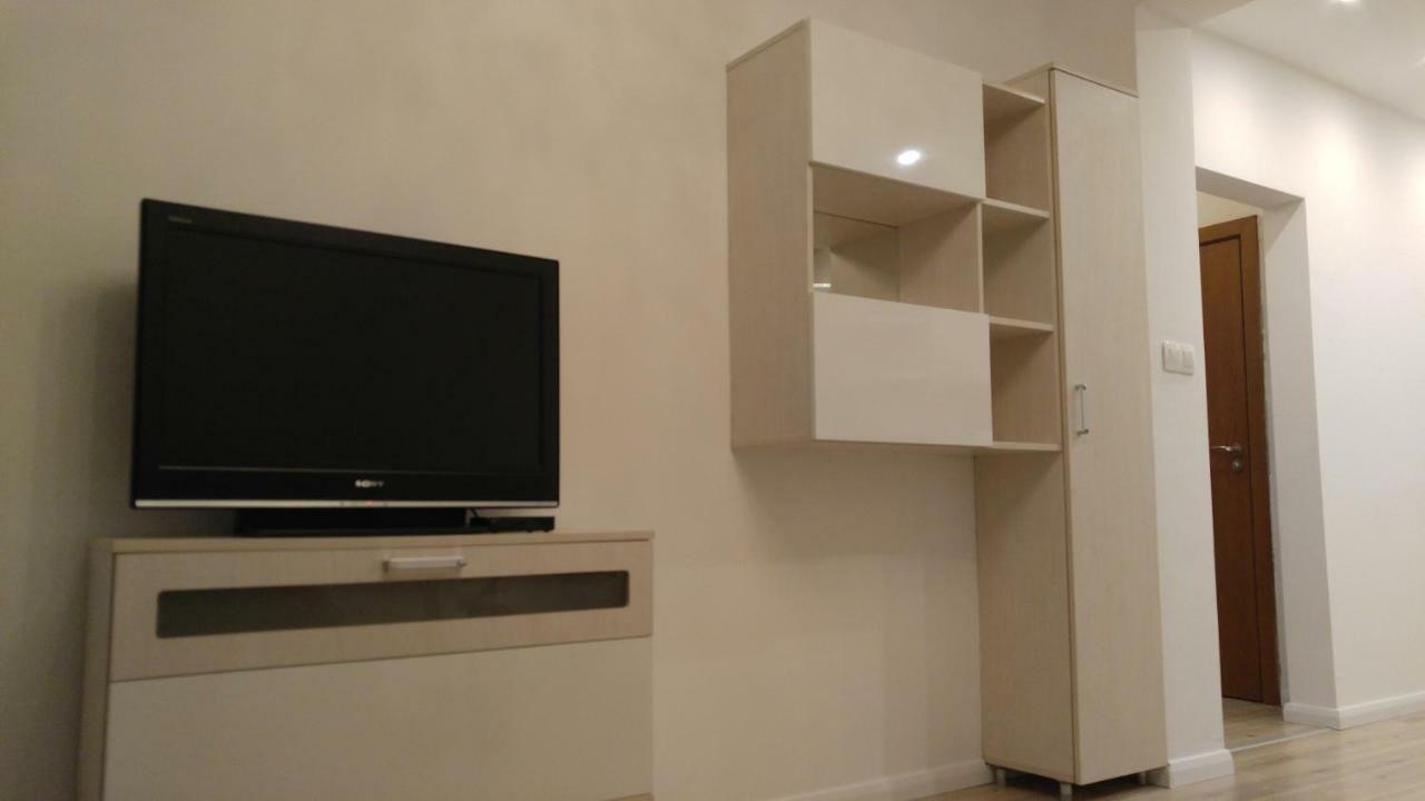 Modern Apartment Sofia Center Bagian luar foto