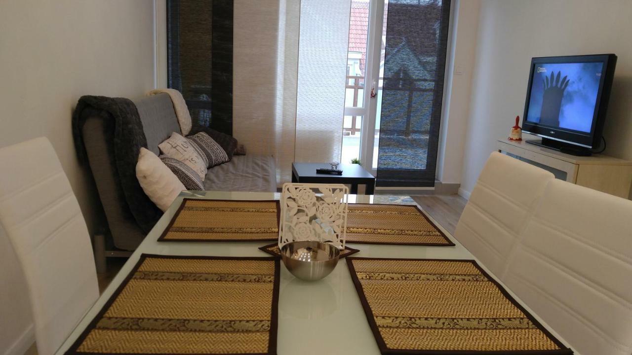 Modern Apartment Sofia Center Bagian luar foto