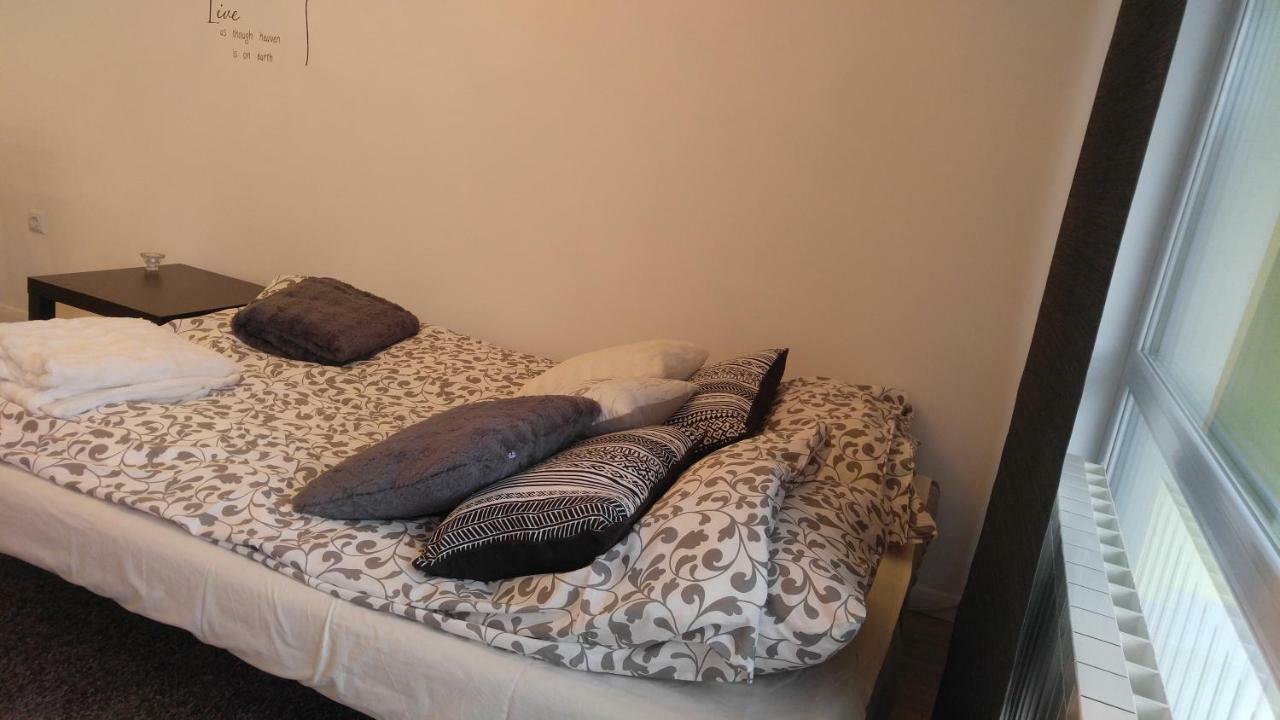 Modern Apartment Sofia Center Bagian luar foto