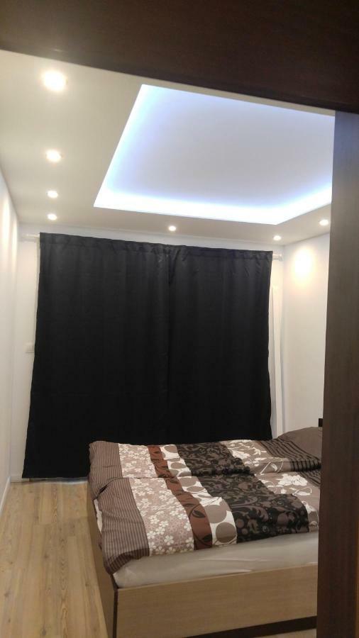 Modern Apartment Sofia Center Bagian luar foto